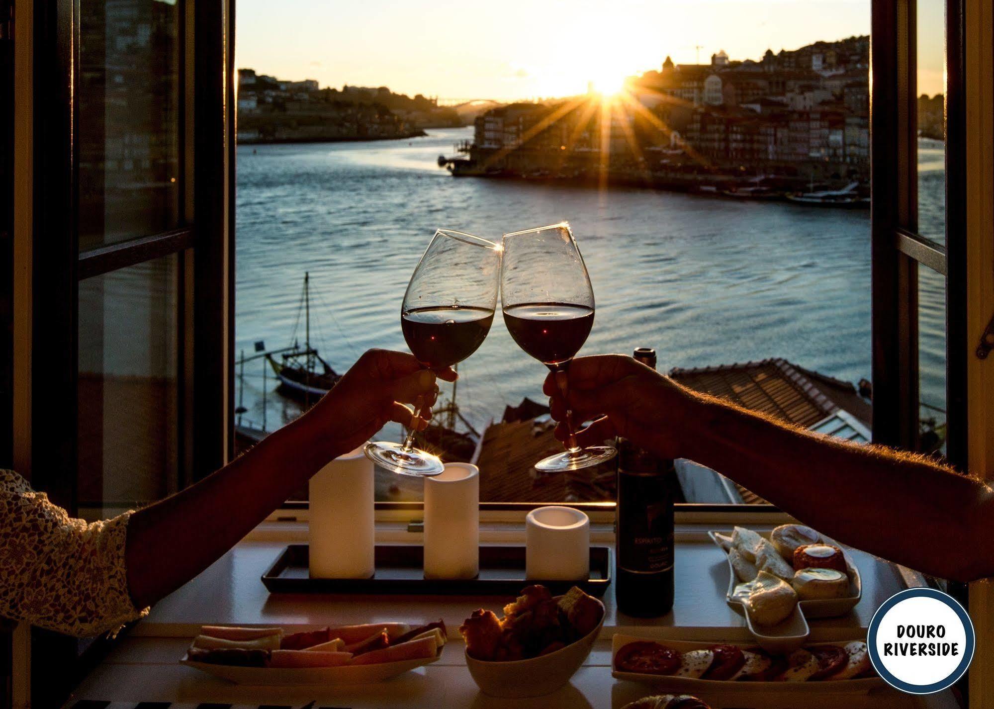 Douro Riverside Apartments Vila Nova de Gaia Eksteriør billede